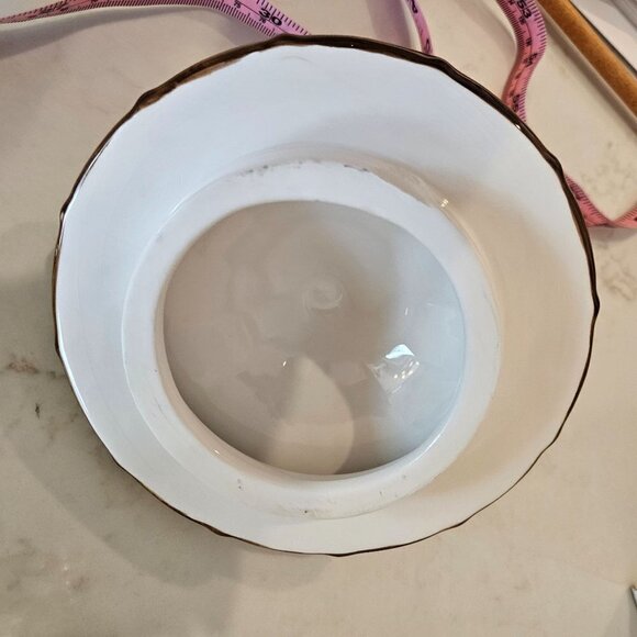 Winterthur By Enesco Gazebo Trellis Floral Butterfly Ceramic Teapot with Lid 8" - Picture 11 of 11